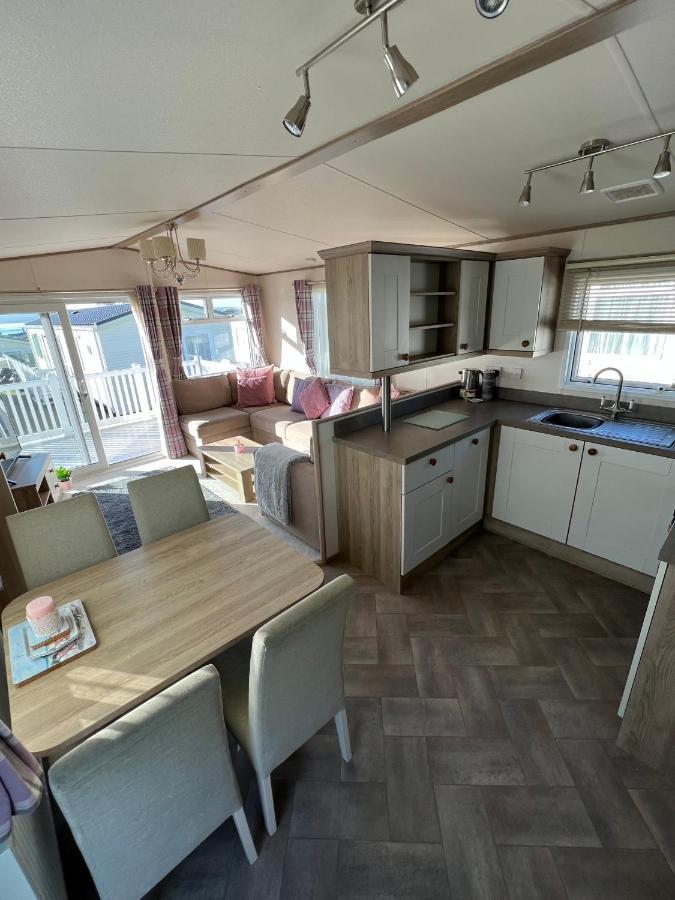 Anchors Rest - Family Caravan - Haven Lytchett Minster Esterno foto