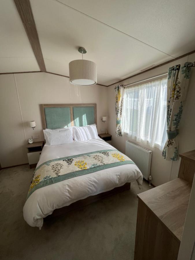 Anchors Rest - Family Caravan - Haven Lytchett Minster Esterno foto